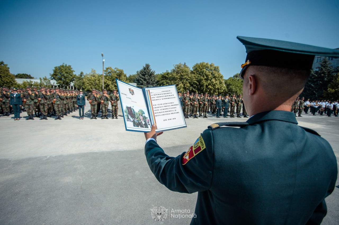 127 de tineri au depus jurământul militar și urmează să-și exercite serviciul în termen 