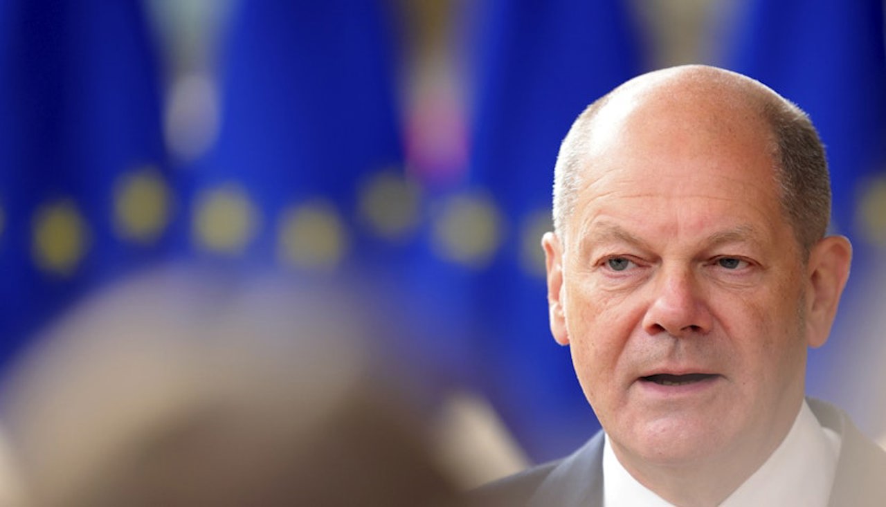 Olaf Scholz: Europenii nu pot accepta ca președinții Trump și Putin să ia decizii fără implicarea Kievului