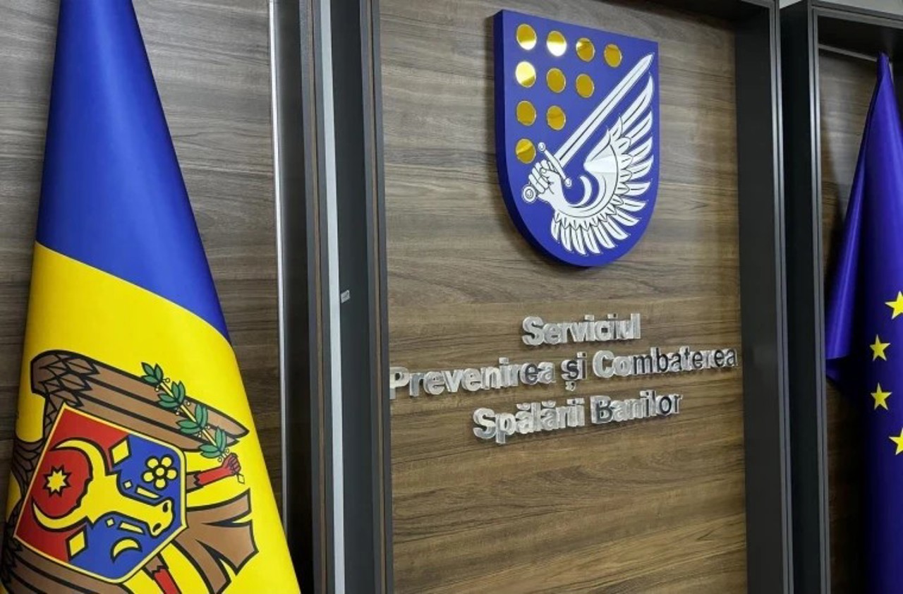 Modificări în sistemul anti-spălare a banilor: Guvernul introduce funcția de ofițer de informații financiare