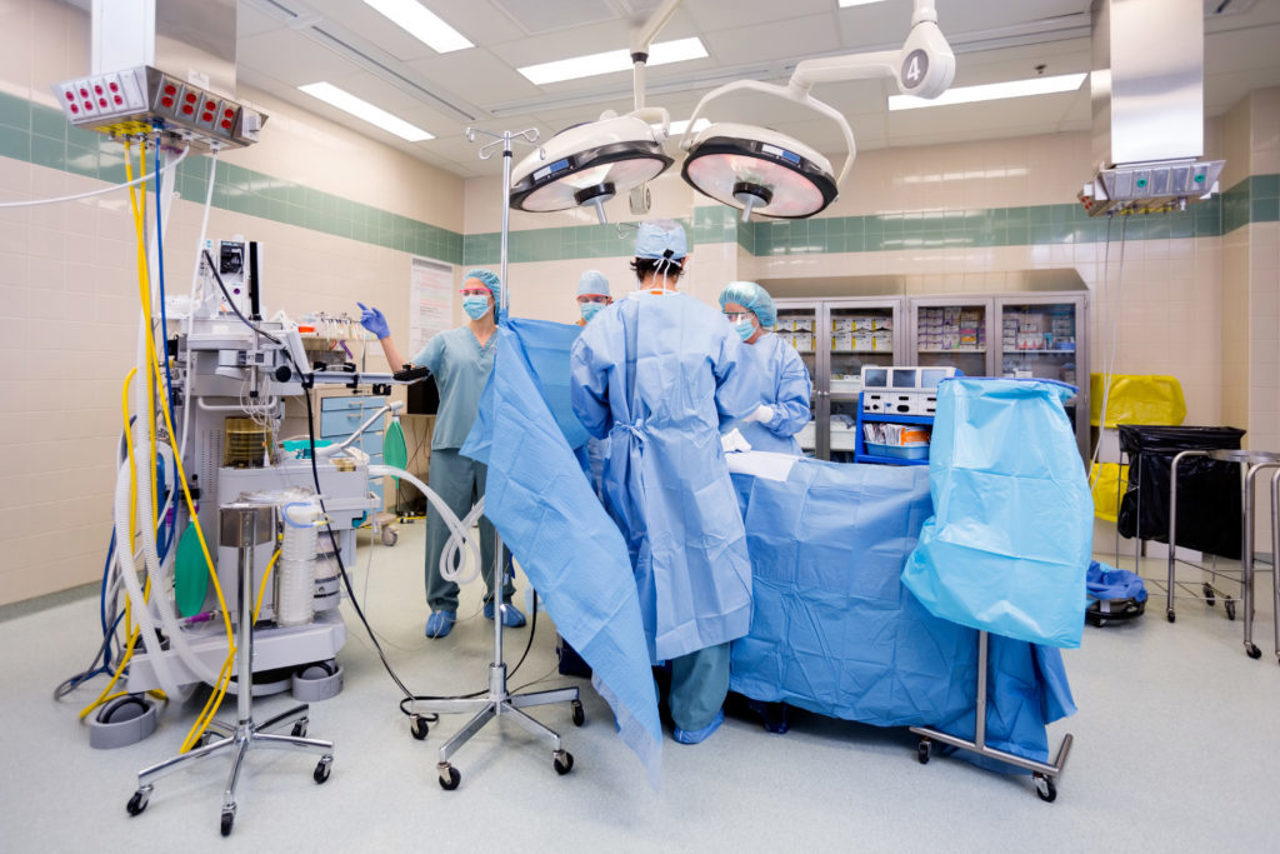 Peste 3.600 de intervenții chirurgicale cardiovasculare, finanțate de CNAM de la începutul anului 