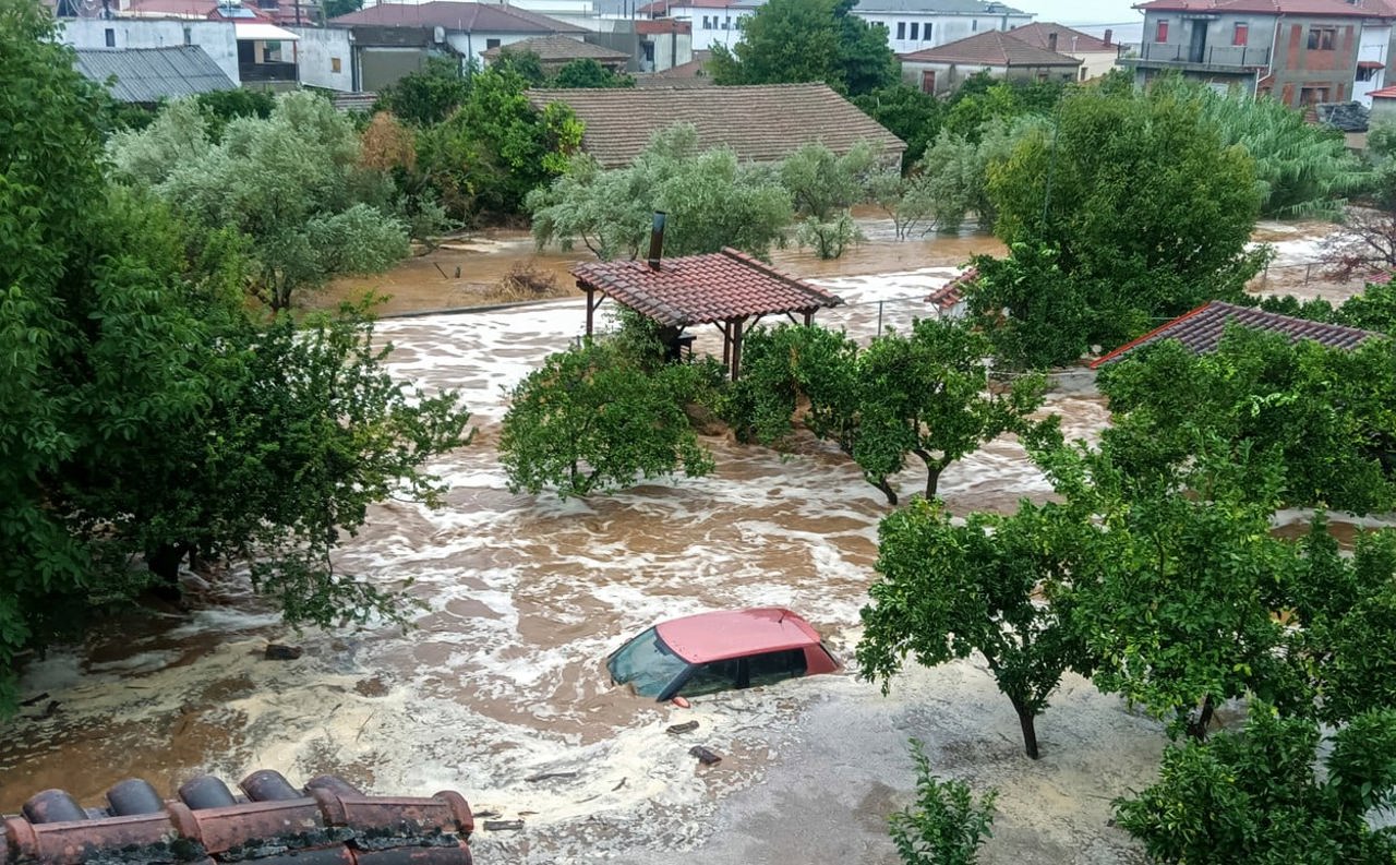 Cyclone Daniel devastates Greece, leaving at least 6 dead