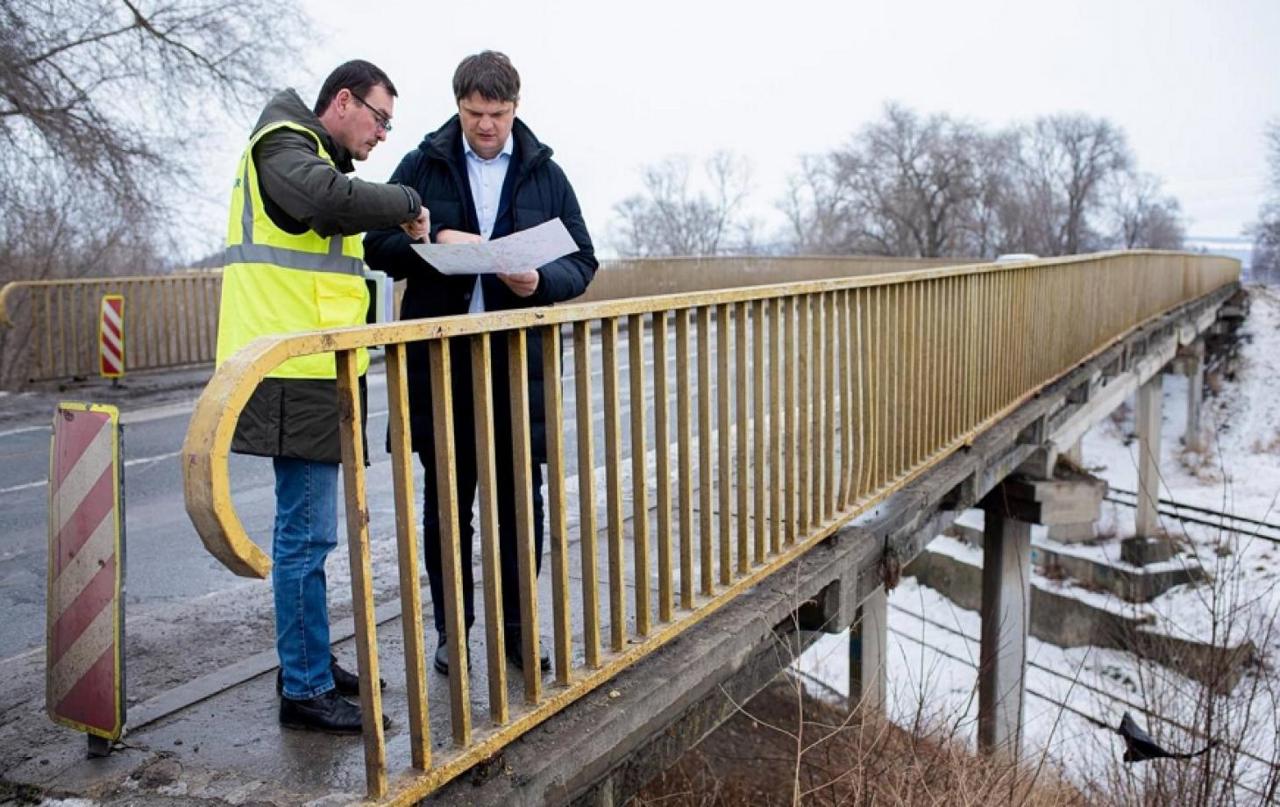 Bălți: Două poduri avariate peste râul Răut vor fi demolate și în loc vor fi construite altele noi, după standarde europene
