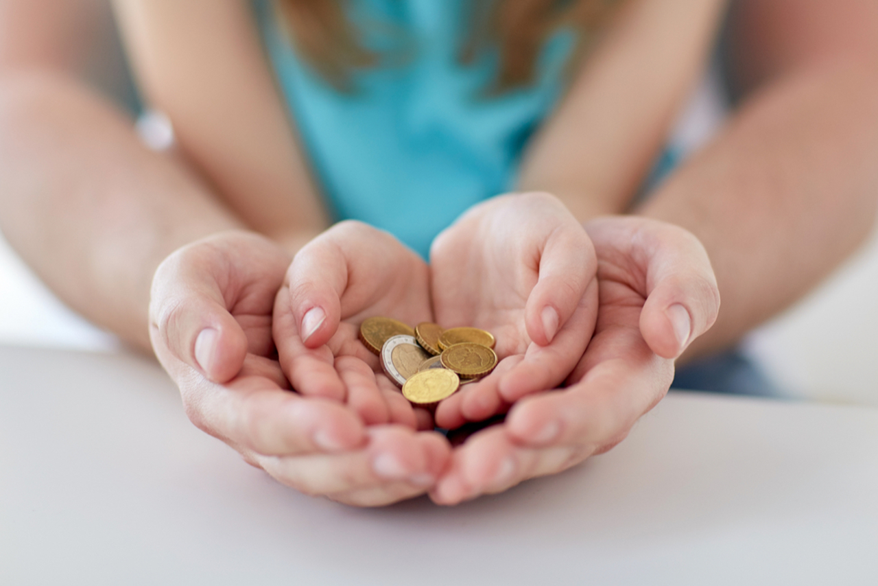 Copiii cu dizabilități severe, accentuate sau medii vor beneficia de alocații sociale, fără depunerea unei cereri