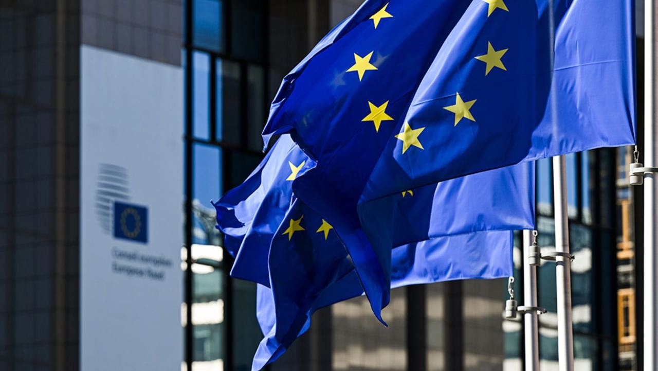 Ziua Drapelului Uniunii Europene, marcată pe 8 decembrie: ce semnifică cele 12 steluțe aurii pe fond albastru