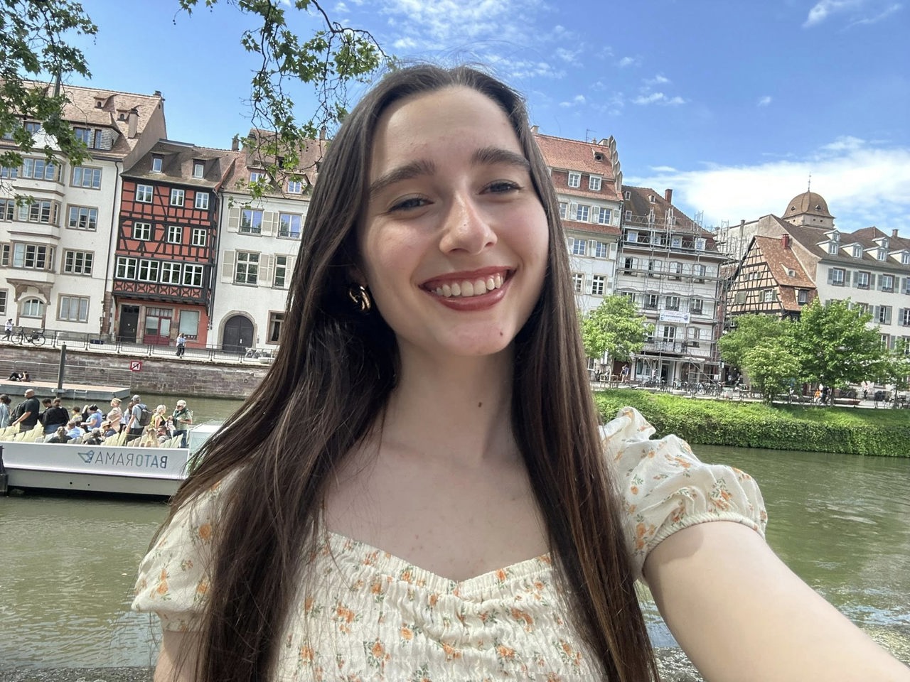 Tânăra din R. Moldova care învață câte o limbă nouă pe an: „Regula de aur este să studiez în fiecare zi măcar 10 minute”