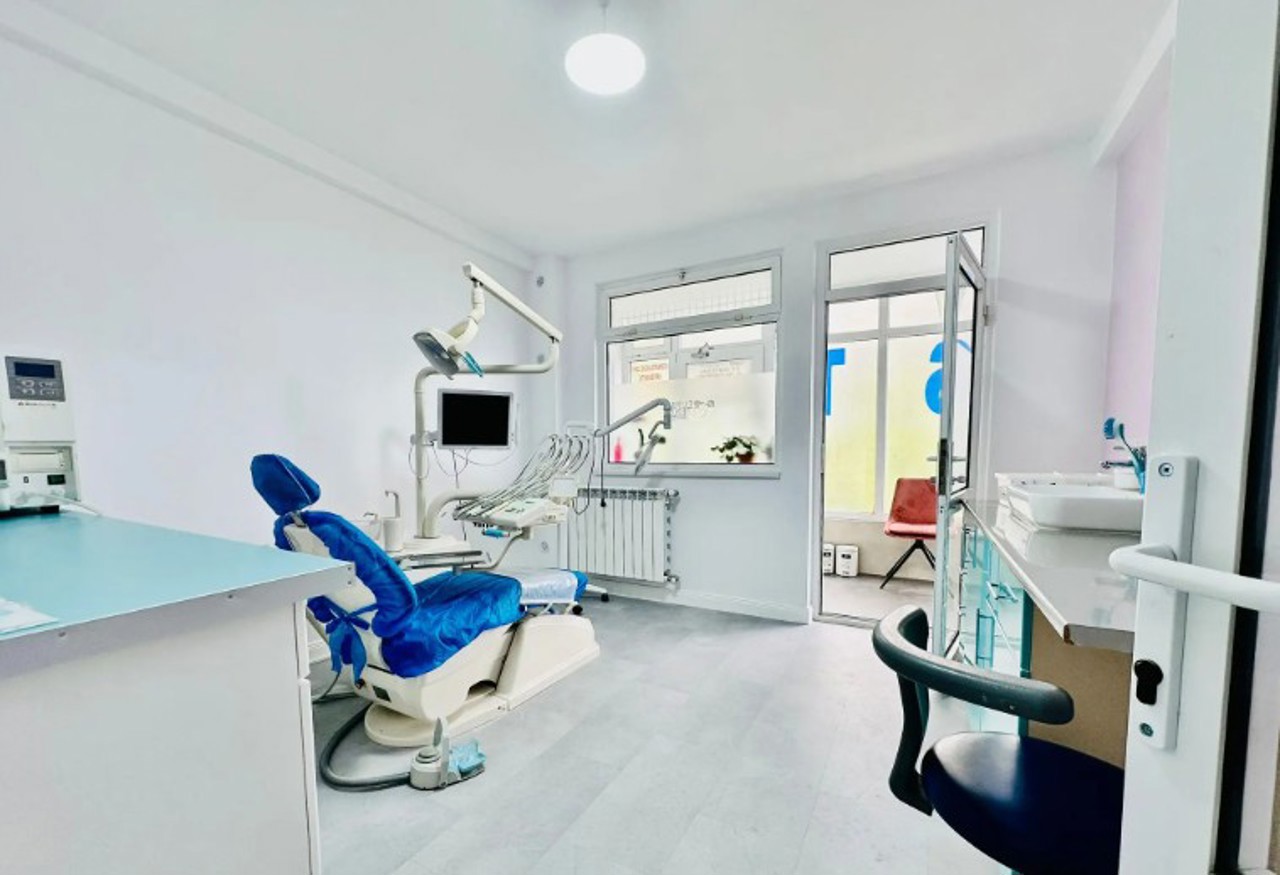 Moldova moves to cut red tape for booming dental tourism