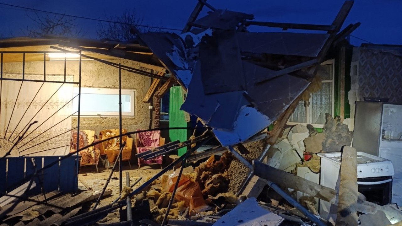 Deflagrație într-o casă din Mărculești: bucătăria de vară distrusă, fără incendiu sau victime