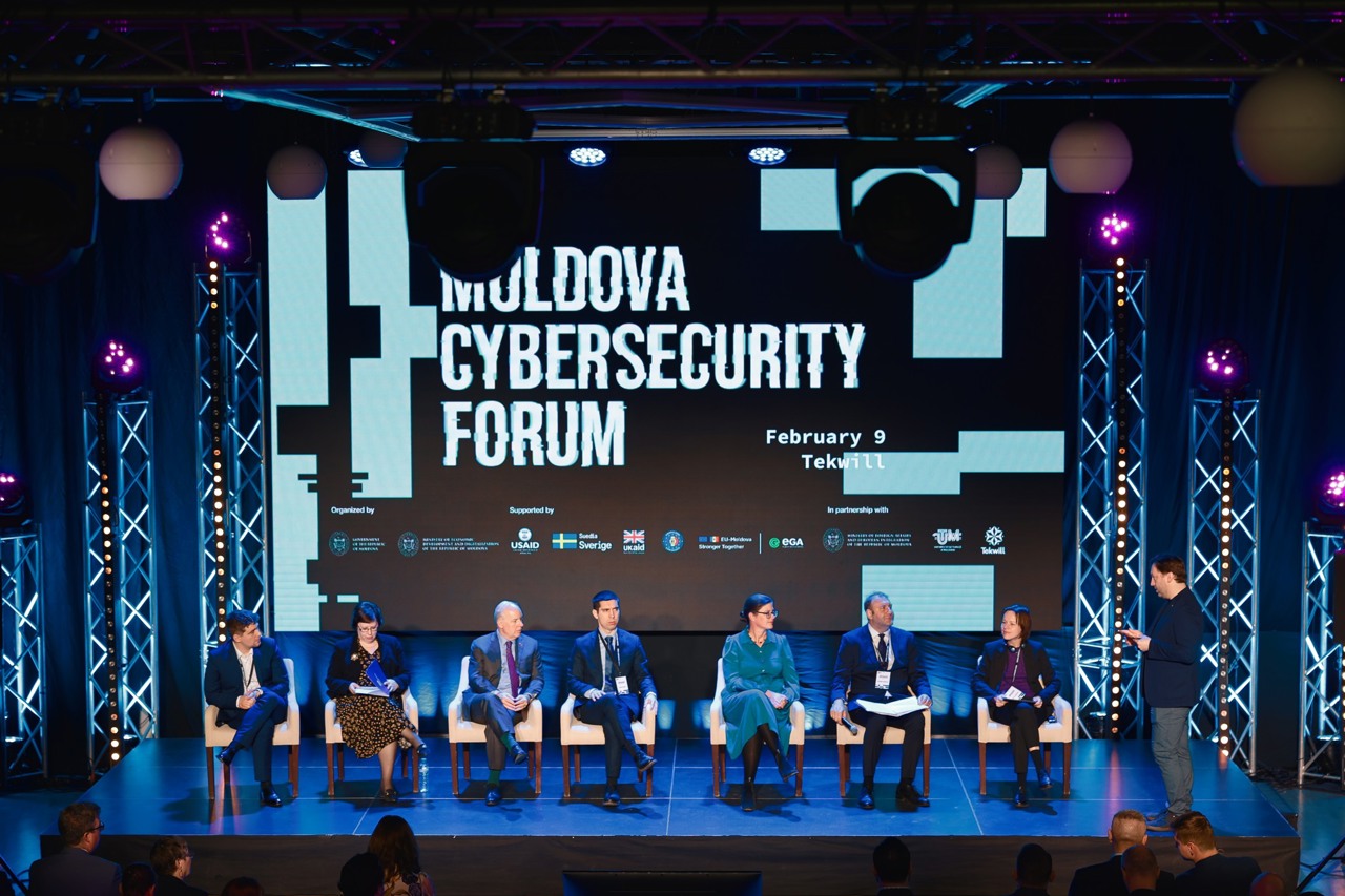 Două instituții vor fi responsabile de asigurarea securității cibernetice în Republica Moldova
