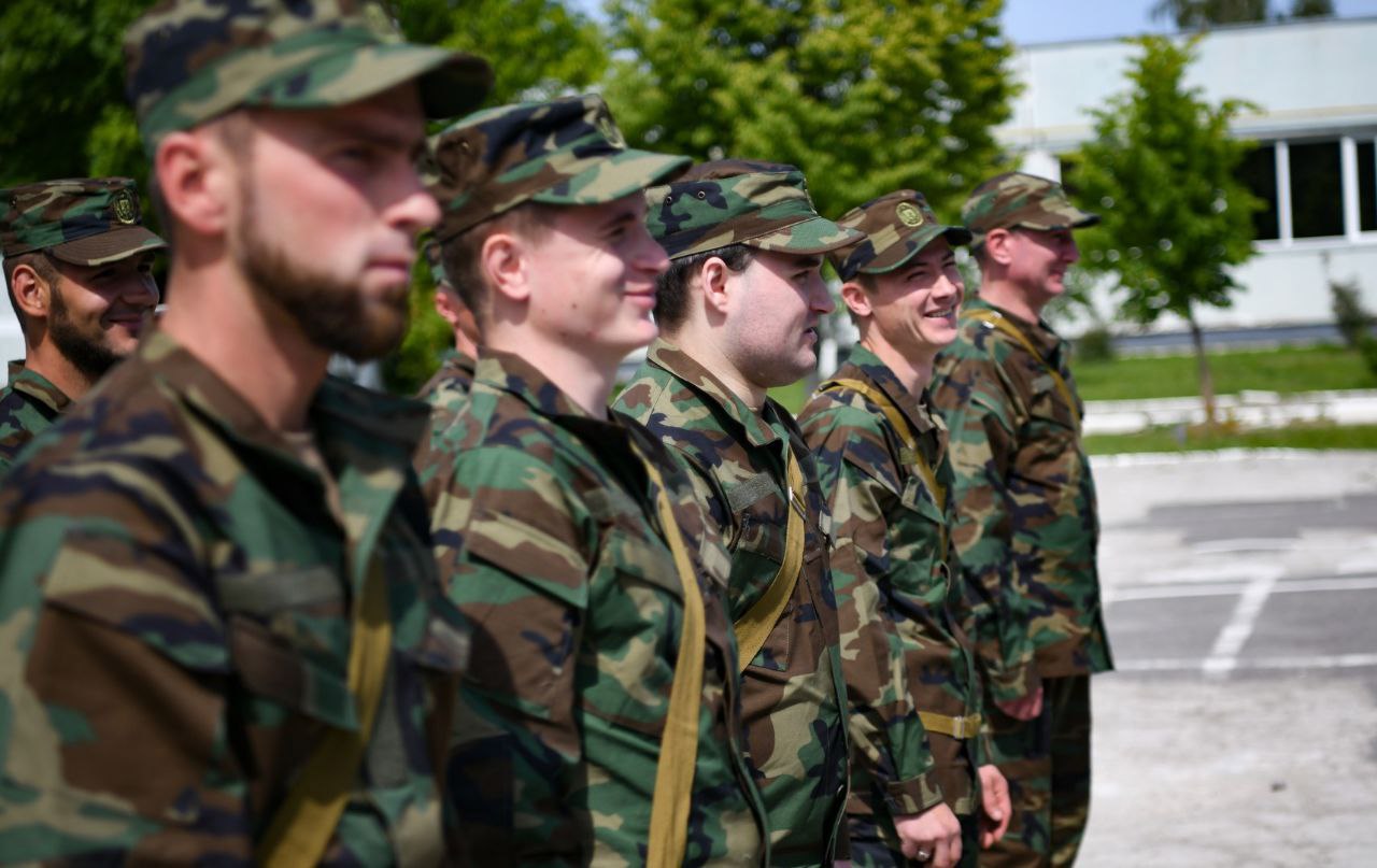 Национальная армия проведет учения с резервистами на севере и юге страны