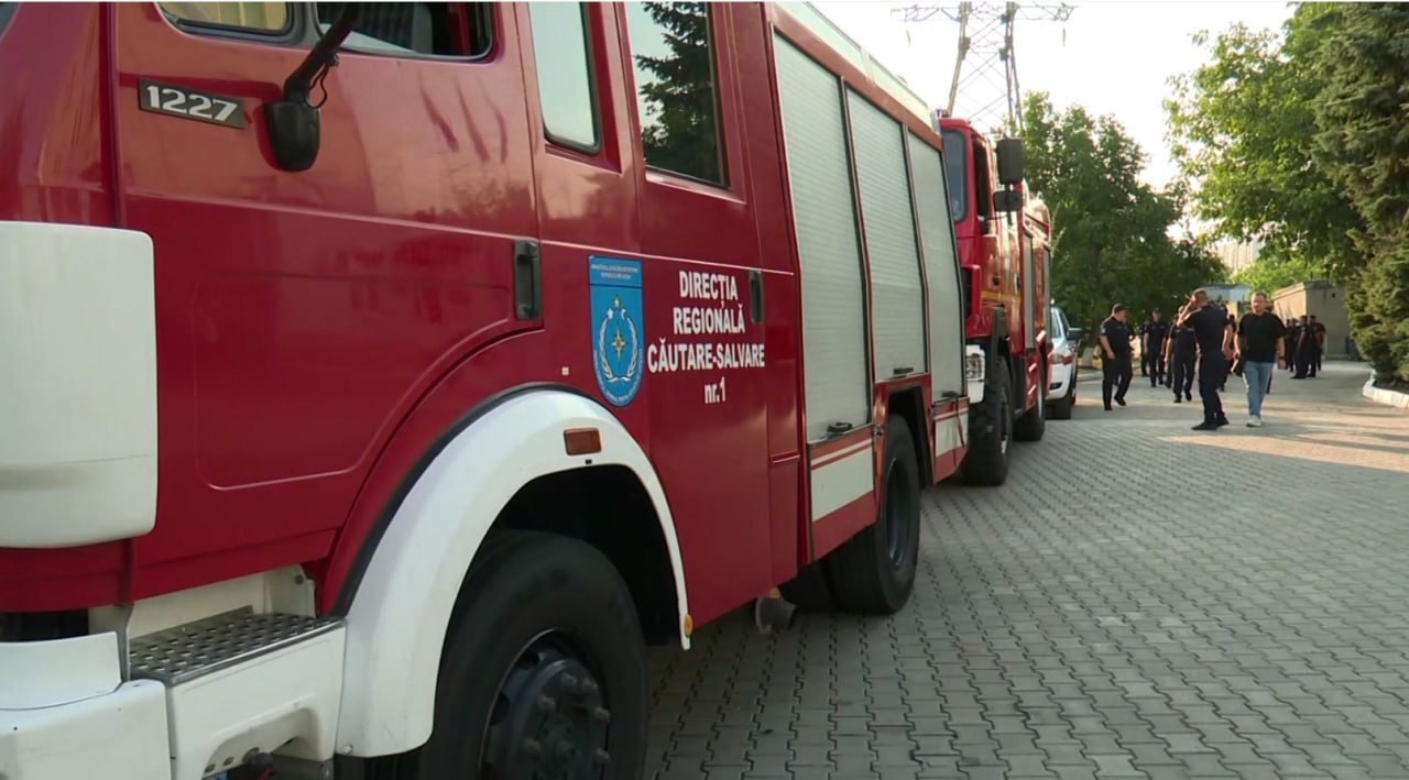 Pompierii moldoveni pleacă în Grecia pentru a ajuta la stingerea incendiilor 