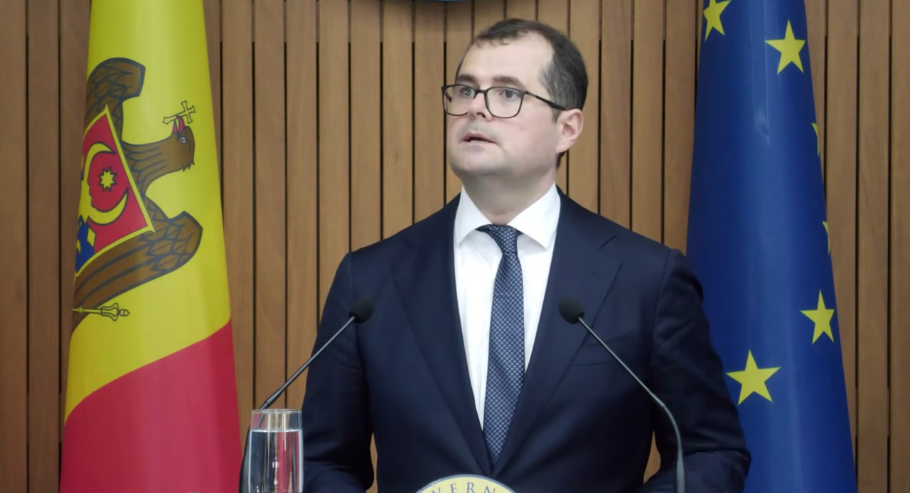 Vasile Tofan le cere cetățenilor să reducă consumul de energie între 19:00 și 23:00: „Riscul este foarte mare”