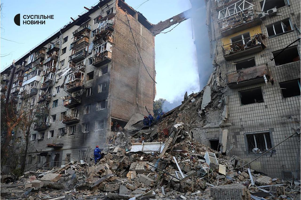 Crește bilanțul victimelor: 15 morți și 114 de răniți în capitala Ucrainei. 18 iunie - declarată zi de doliu la Kiev