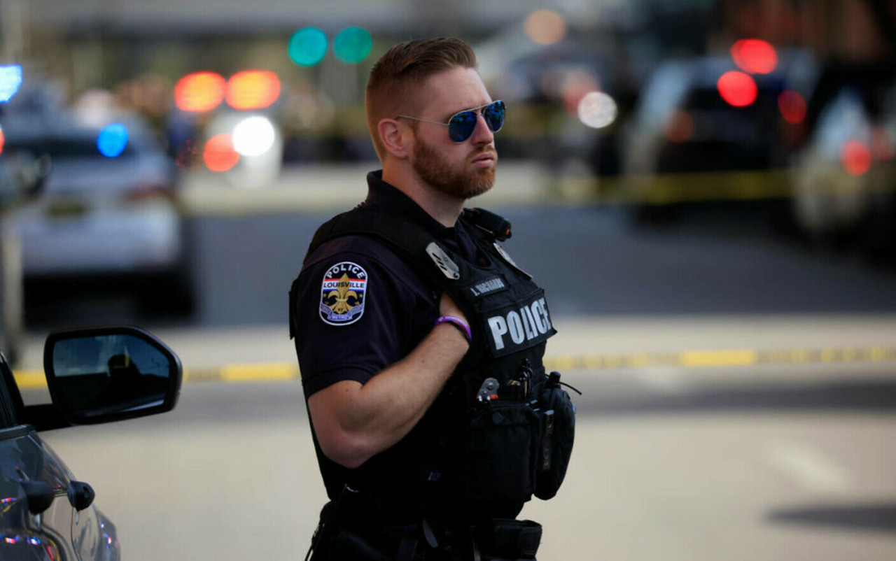 Новое нападение с применением огнестрельного оружия в США. Пять человек были убиты и еще девять получили серьезные ранения