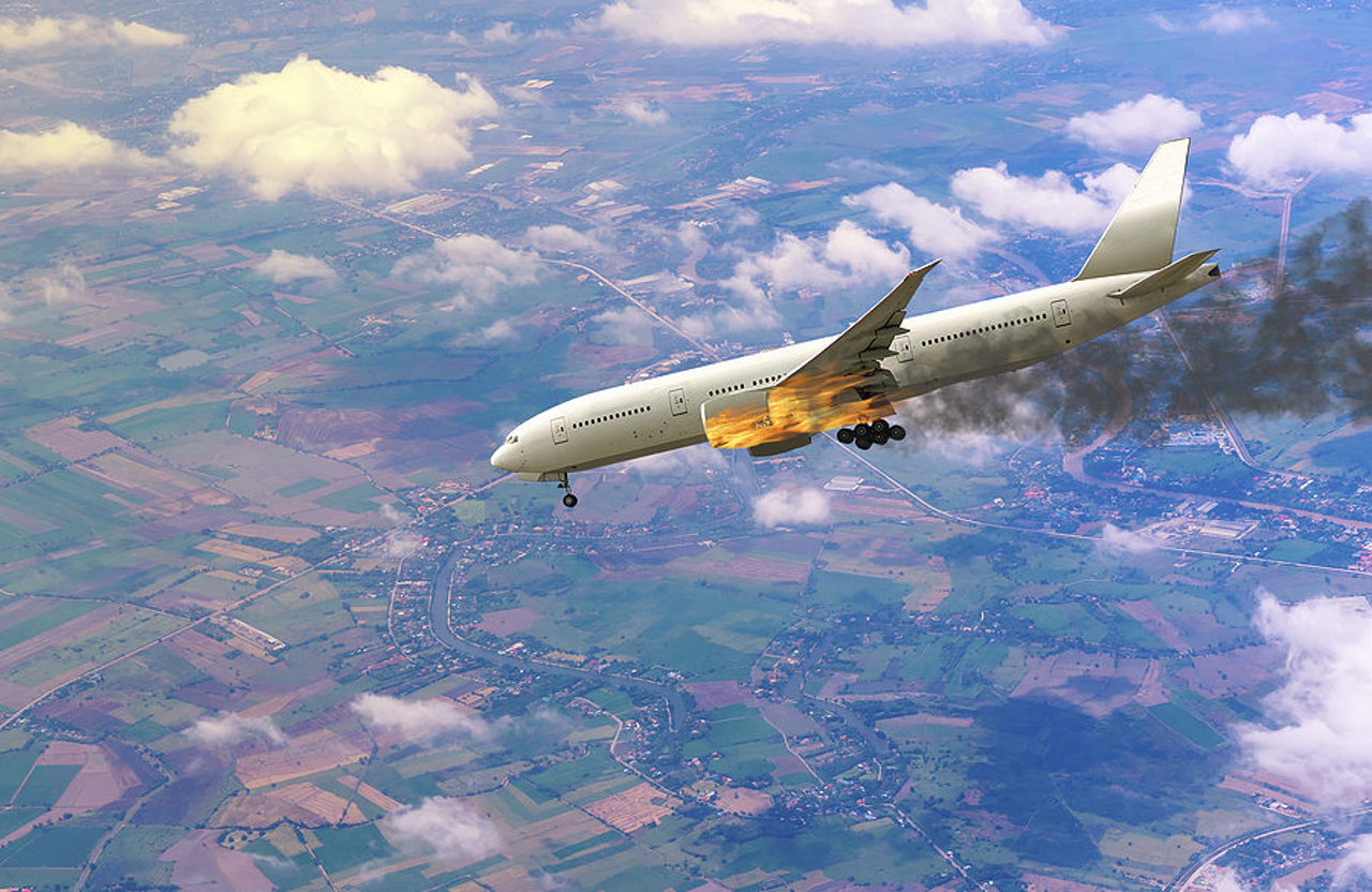 Nepal: Un avion cu 72 de persoane s-a prăbușit. Cel puțin 40 de persoane au murit