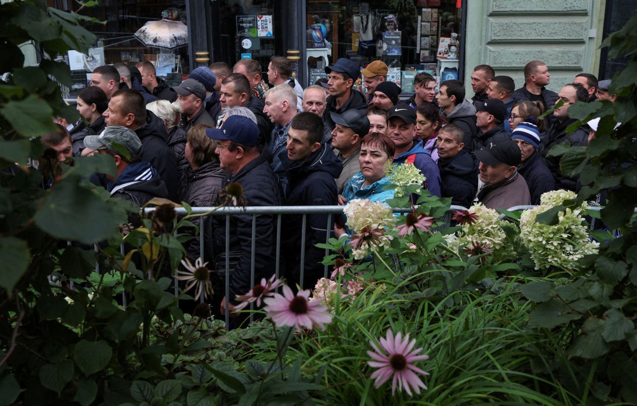 Votul diasporei: PAS, favorit în Europa și America; Blocul „Patriotic” obține victorii în Est