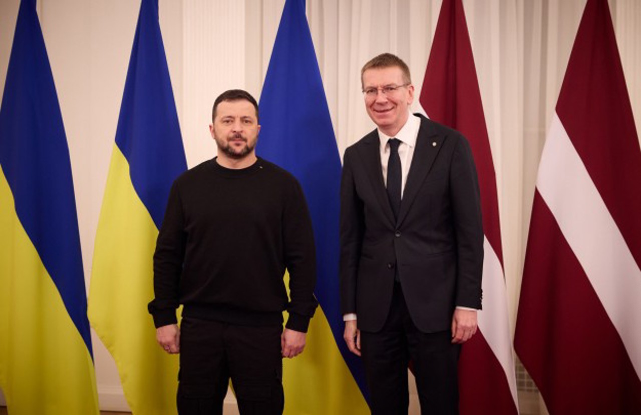 Президент Латвии пообещал Украине дополнительную военную помощь