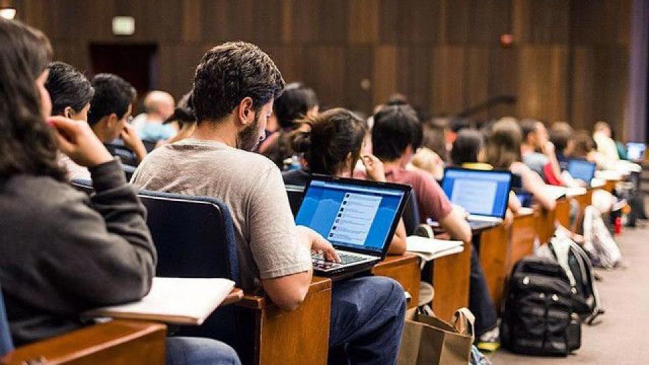 Ungaria continuă programul de burse pentru studenții moldoveni până în 2029