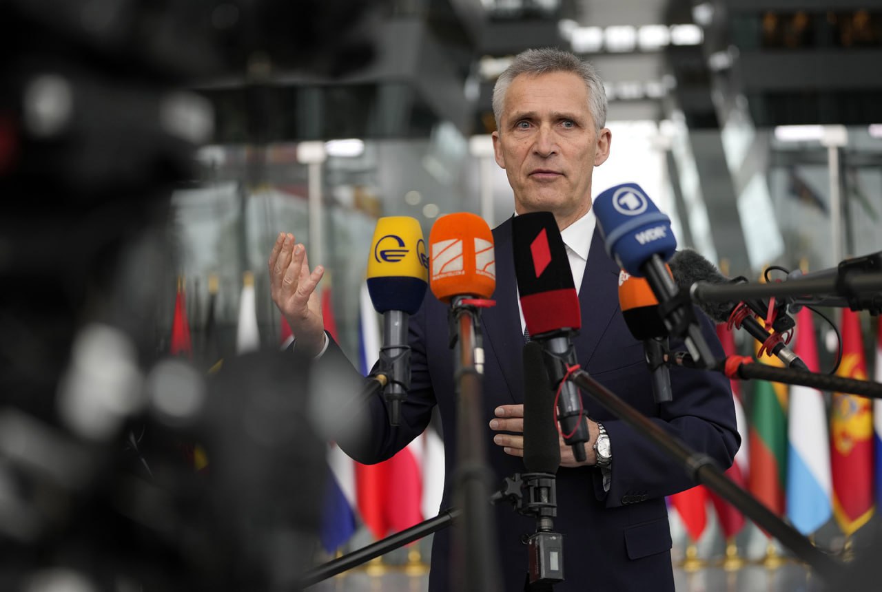 Stoltenberg: Aliații trebuie să decidă individual asupra utilizării rachetelor cu rază lungă de către Ucraina pe teritoriul Rusiei