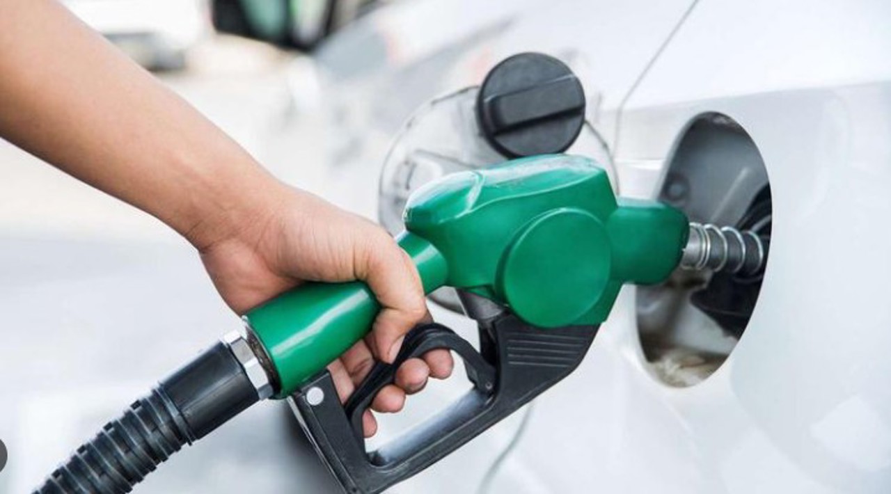 Benzina și motorina, mai scumpe în R. Moldova: ANRE invocă efecte ale crizei din Orientul Mijlociu