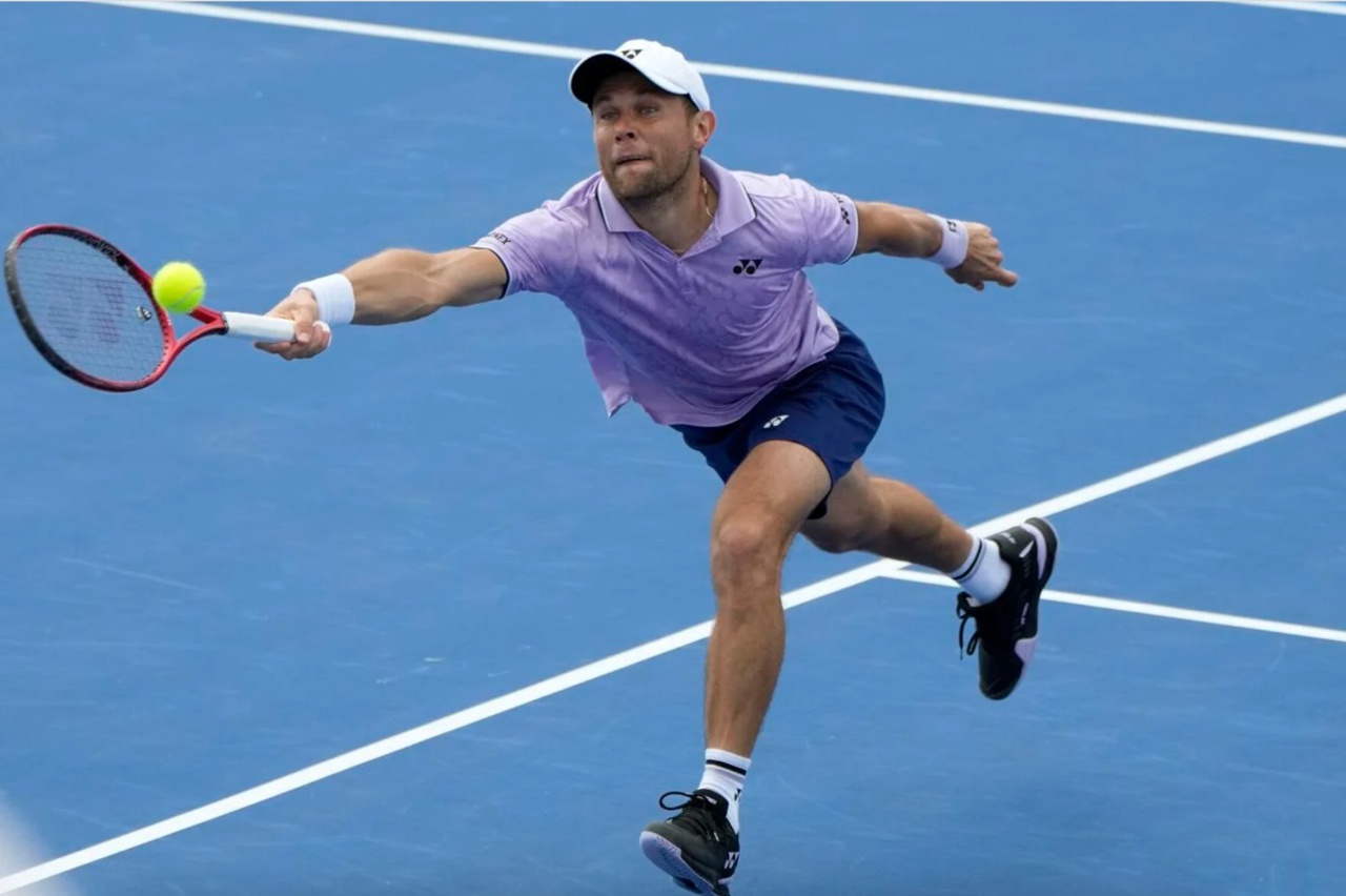 Radu Albot, învins în semifinalele turneului de la Delray Beach