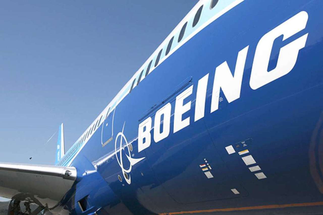 Корпорация Boeing объявила об увольнении 17 тысяч сотрудников