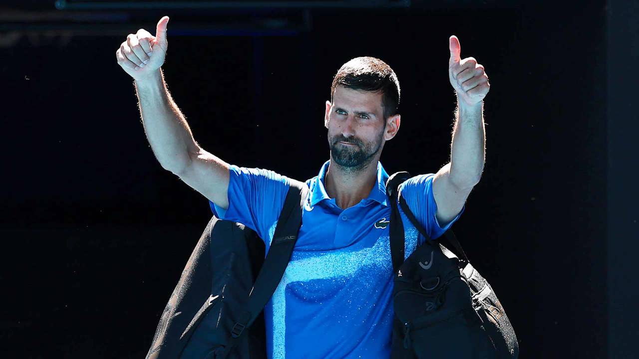 Novak Djokovic withdraws from Australian Open semifinal