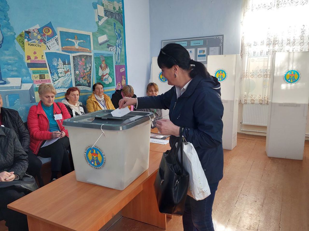 Patru deputați de la Comrat și câte trei de la Ceadâr-Lunga și Vulcănești: Locuitorii Găgăuziei vor alege 35 de deputați locali pe 15 noiembrie 