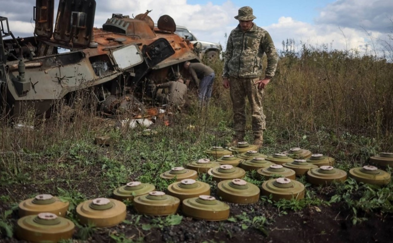 Japan, Cambodia to help remove landmines from Ukraine