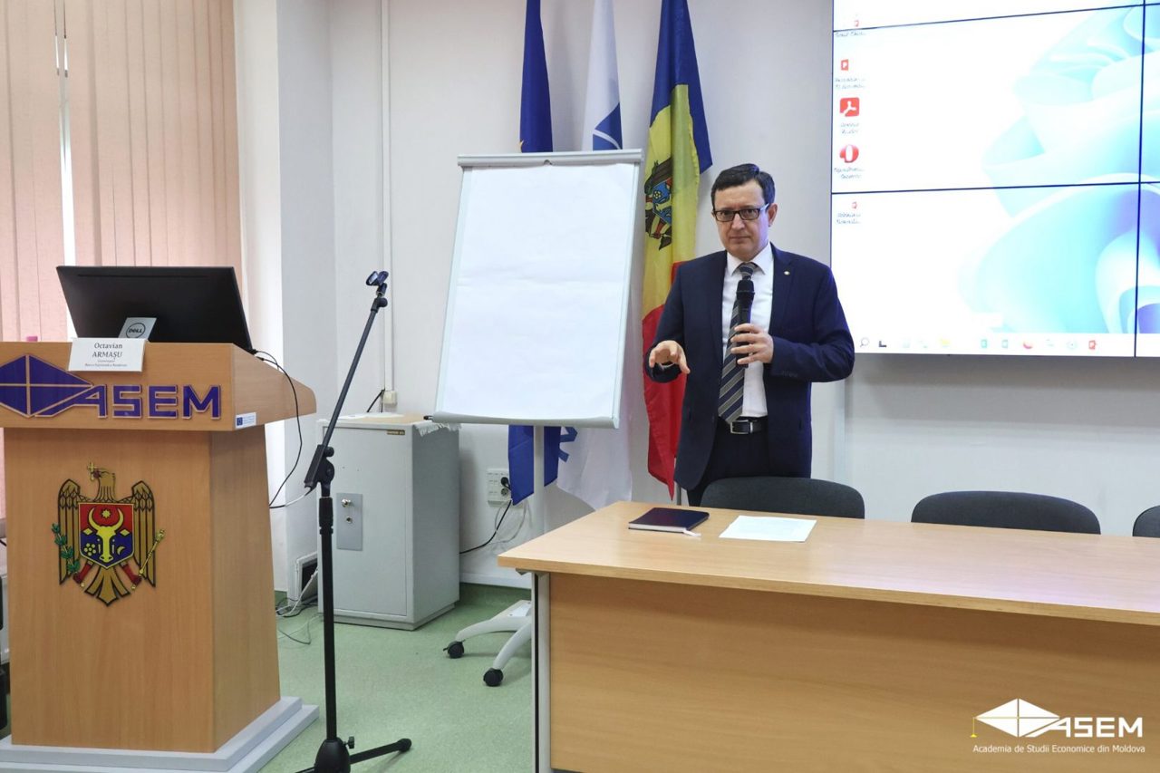  La Chișinău s-a desfășurat un simpozion internațional privind integrarea sistemului bancar local cu cel al Uniunii Europene 