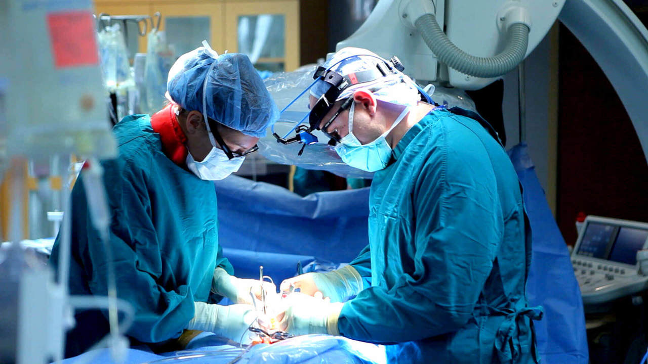 Moldovan surgeons demand risk-based salary increases