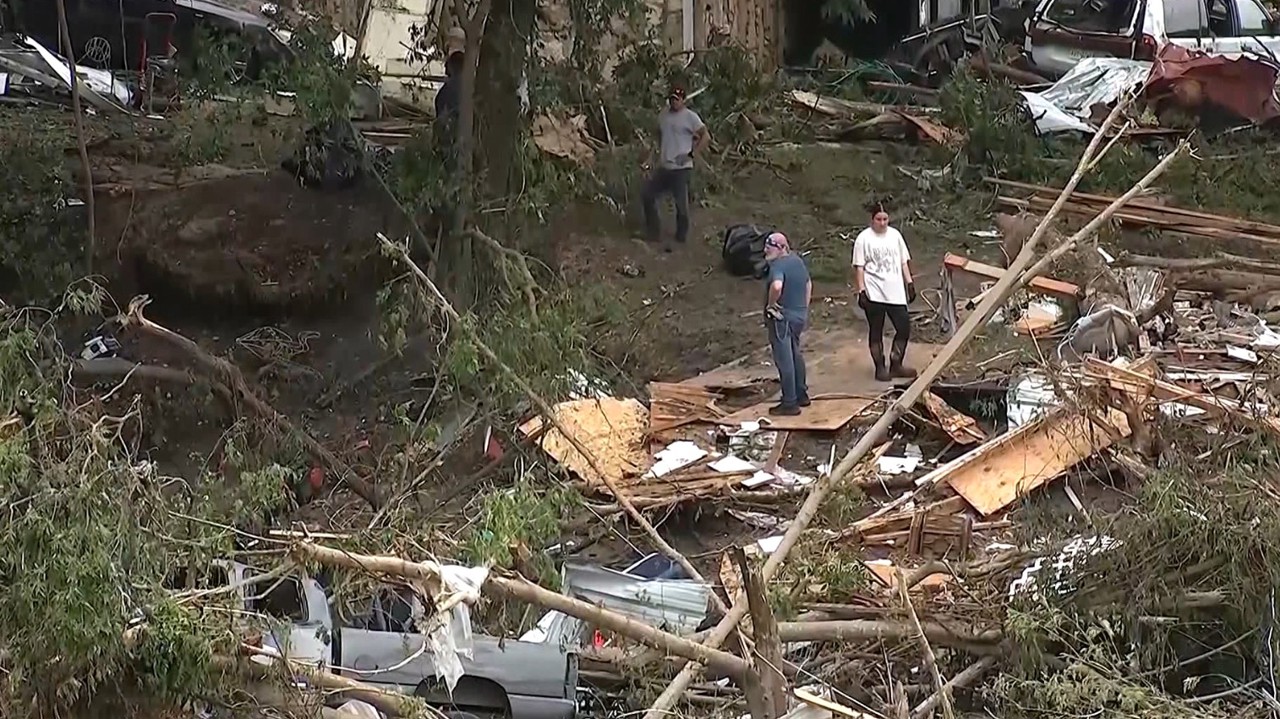 Bilanț: 80 de morți în urma inundațiilor din Texas, SUA 