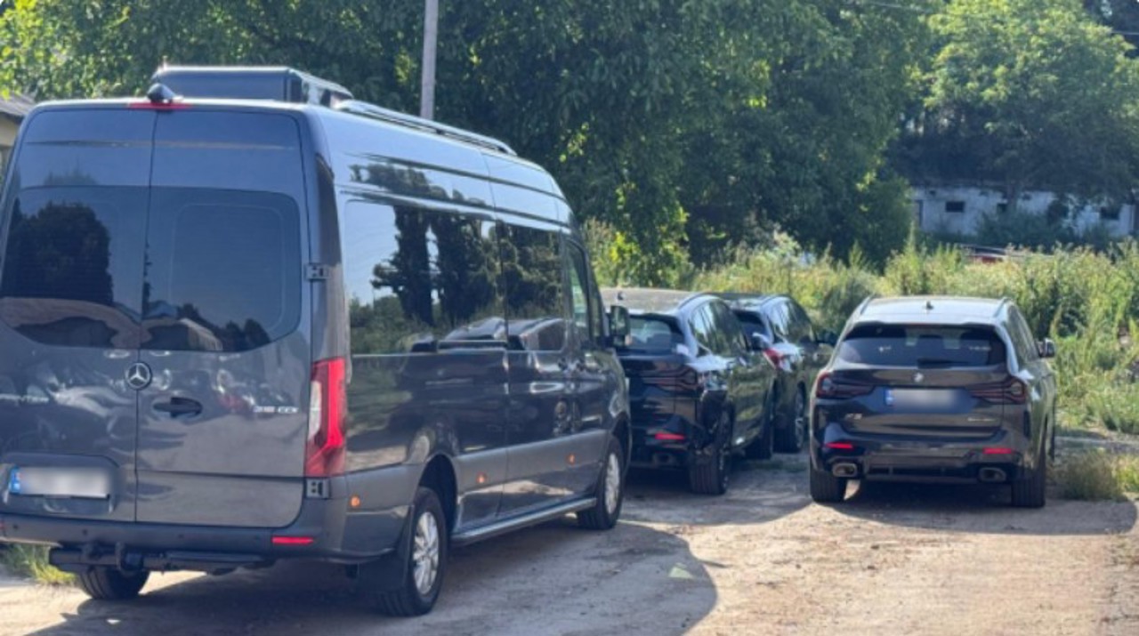В Молдове раскрыта схема контрабанды автомобилей из ЕС: задержаны пять человек
