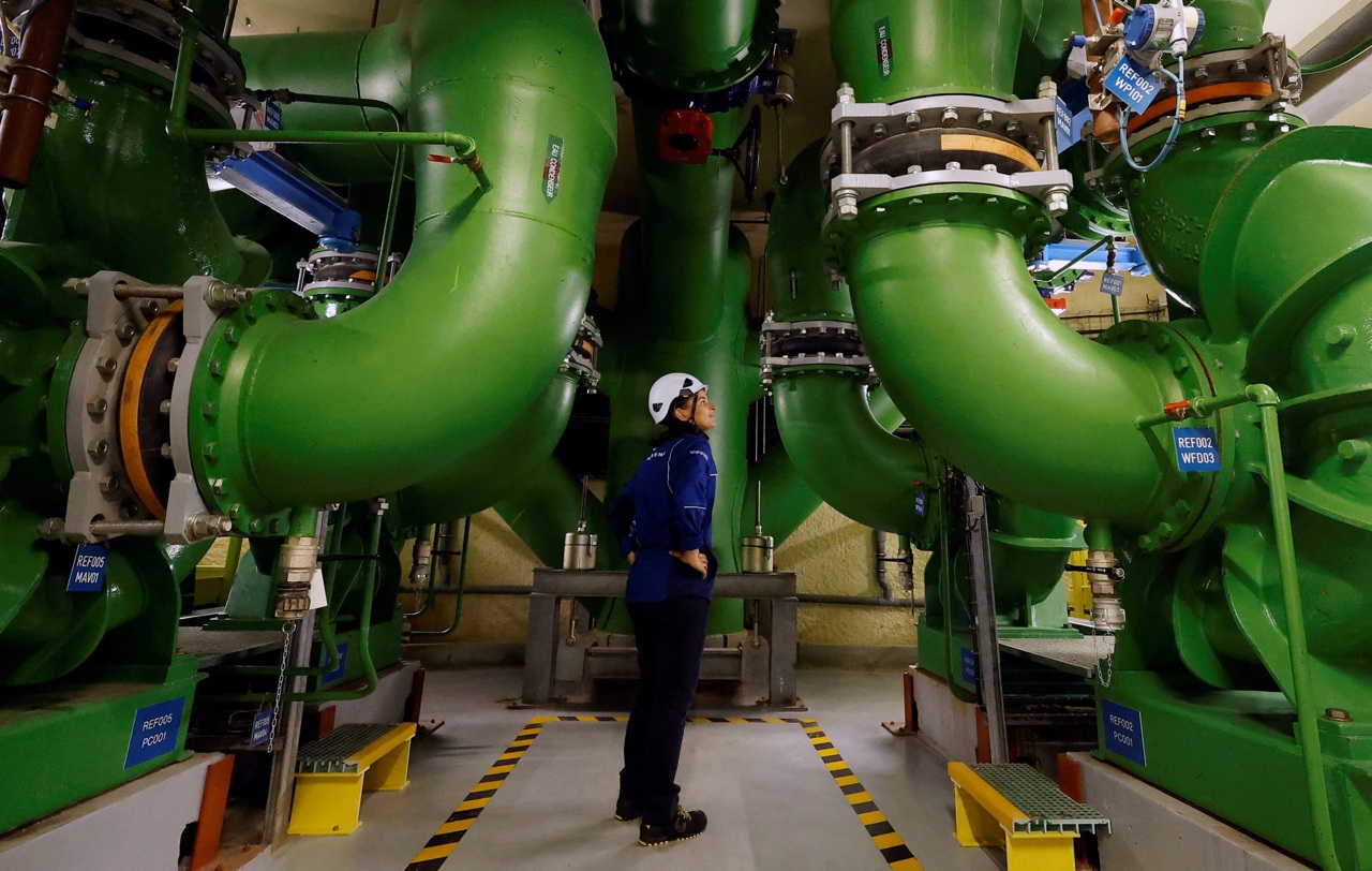 O idee din anii '90 răcește Parisul în 2026, fără aer condiționat: Franța implementează un sistem de răcire inovator, planificat acum trei decenii