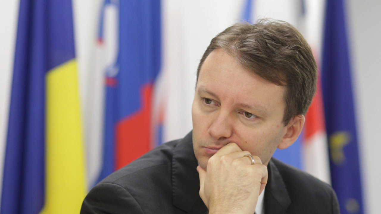 Siegfried Mureșan: România are două opțiuni, un nou guvern sau alegeri parlamentare anticipate 