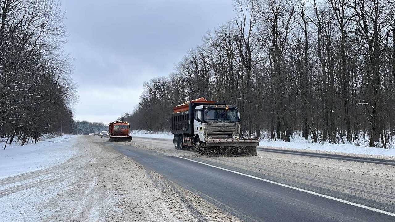 AND: Toate drumurile naționale sunt practicabile, iar circulația se desfășoară în condiții de iarnă