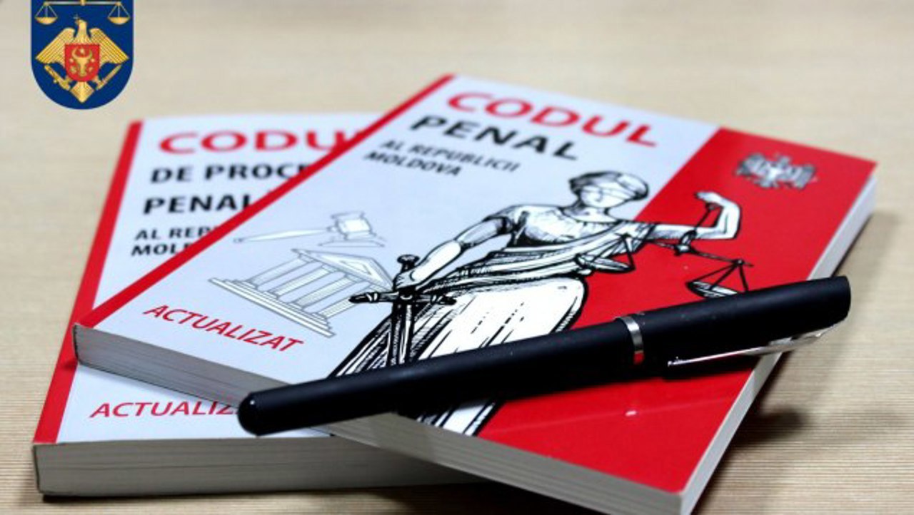 Поплатились за любовь к дурману: двое солдат приговорены к неоплачиваемым работам