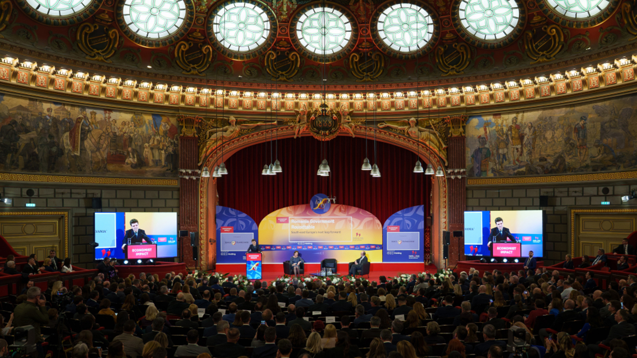 Maia Sandu, la conferința organizată de The Economist la București: „Libertatea și democrația noastră sunt în pericol”