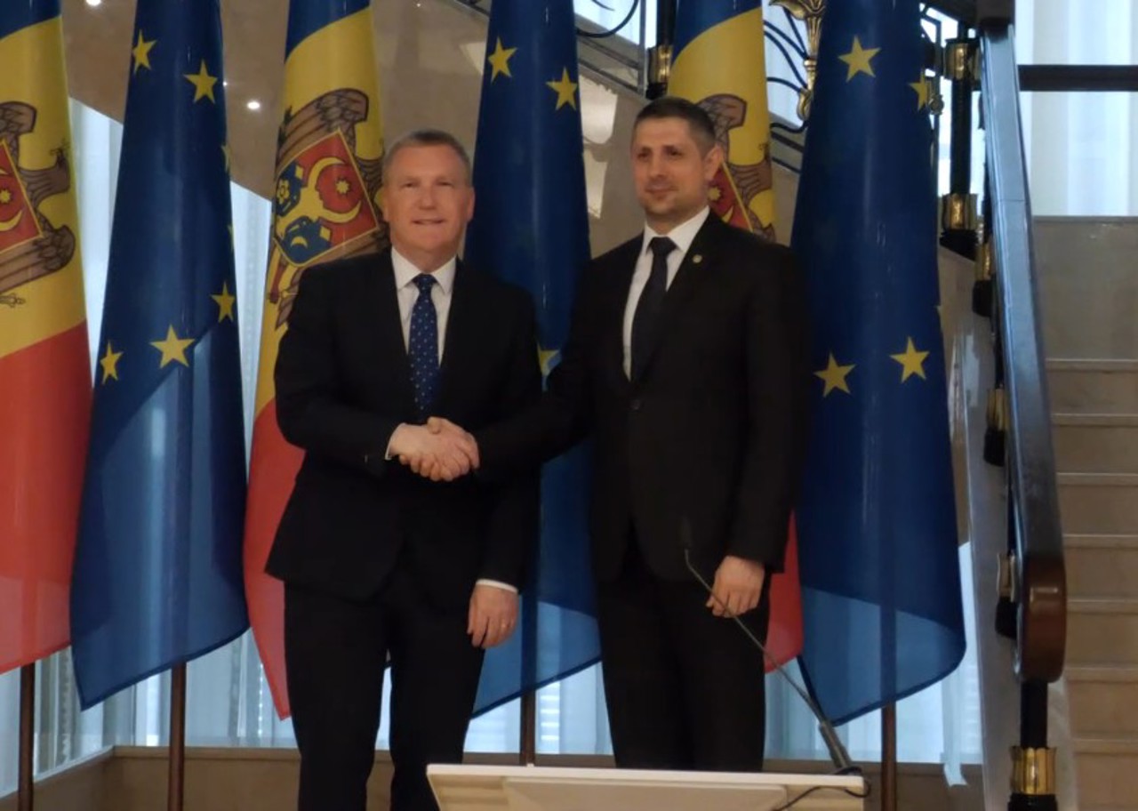 UE alocă încă cinci milioane de euro pentru continuarea reformei justiției din R. Moldova