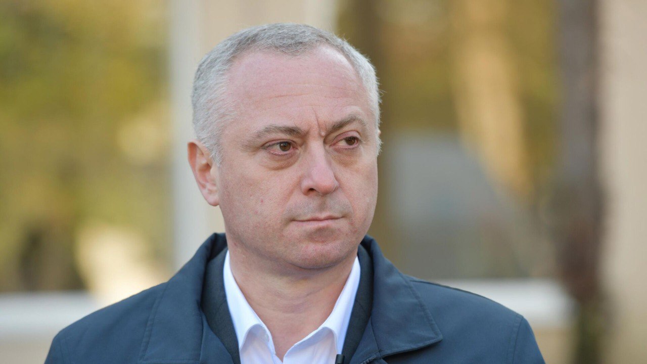 На выборах главы Абхазии победил Бадра Гунба, которого поддерживала Россия