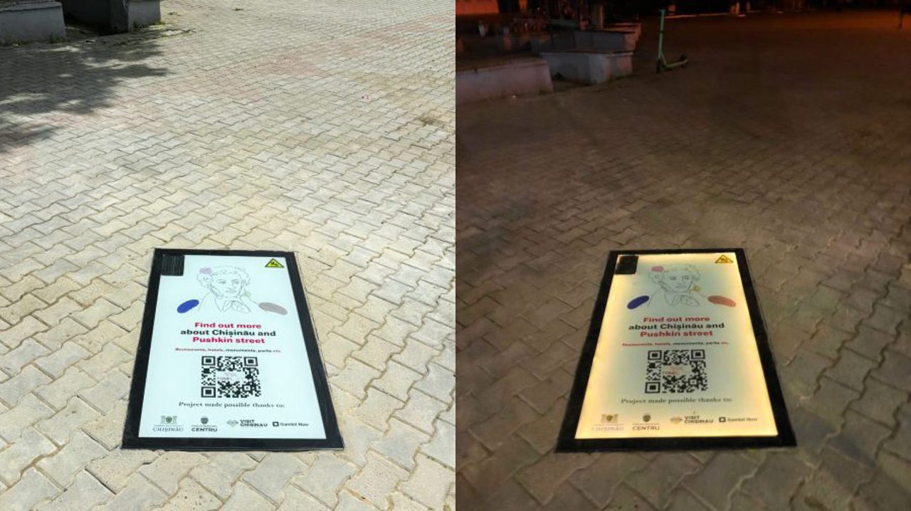 Panouri cu coduri QR, în Chișinău: locuitorii și turiștii pot descoperi istoria și atracțiile orașului direct din stradă