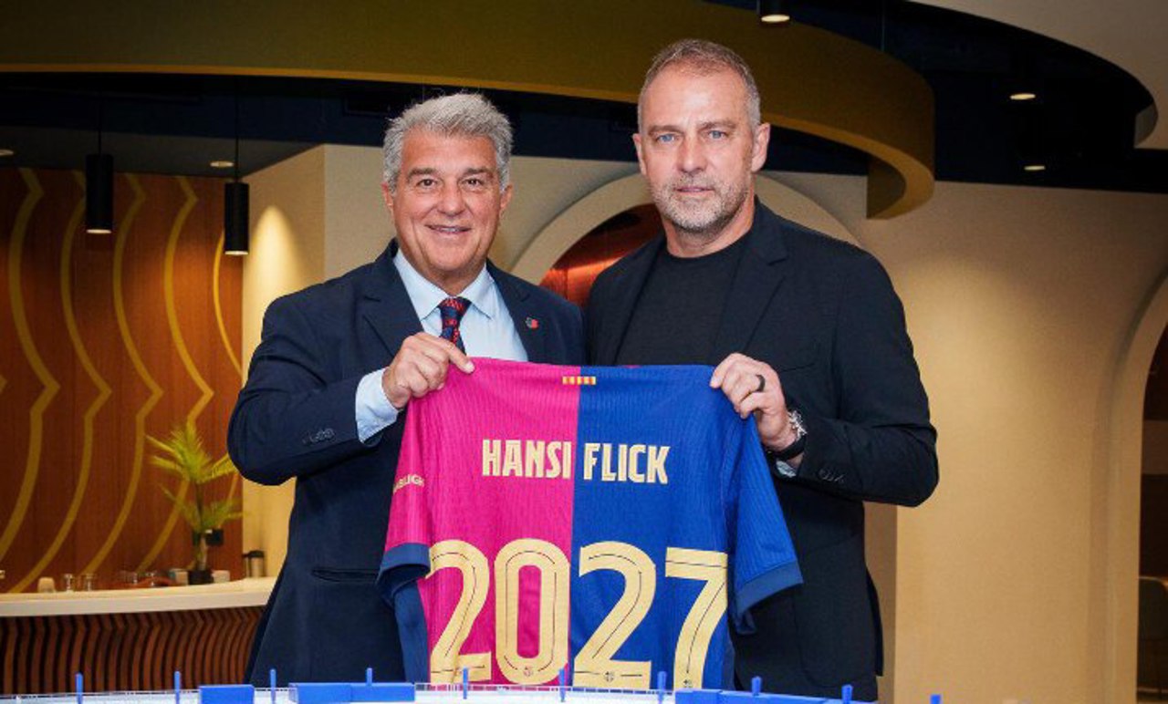 Antrenorul german Hans-Dieter Flick și-a prelungit contractul cu FC Barcelona