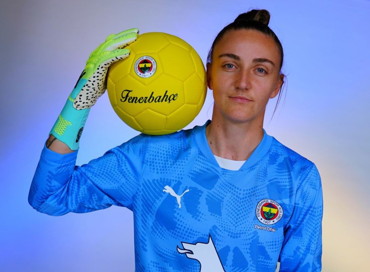 Moldoveanca Natalia Munteanu s-a transferat la clubul de fotbal Fenerbahce Istanbul