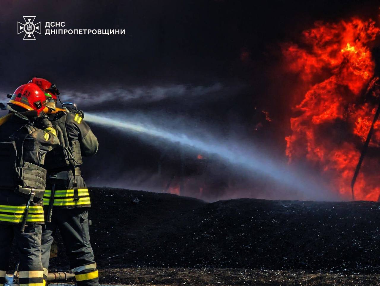 Bombardamentele asupra Ucrainei continuă: Incendii și distrugeri în mai multe regiuni