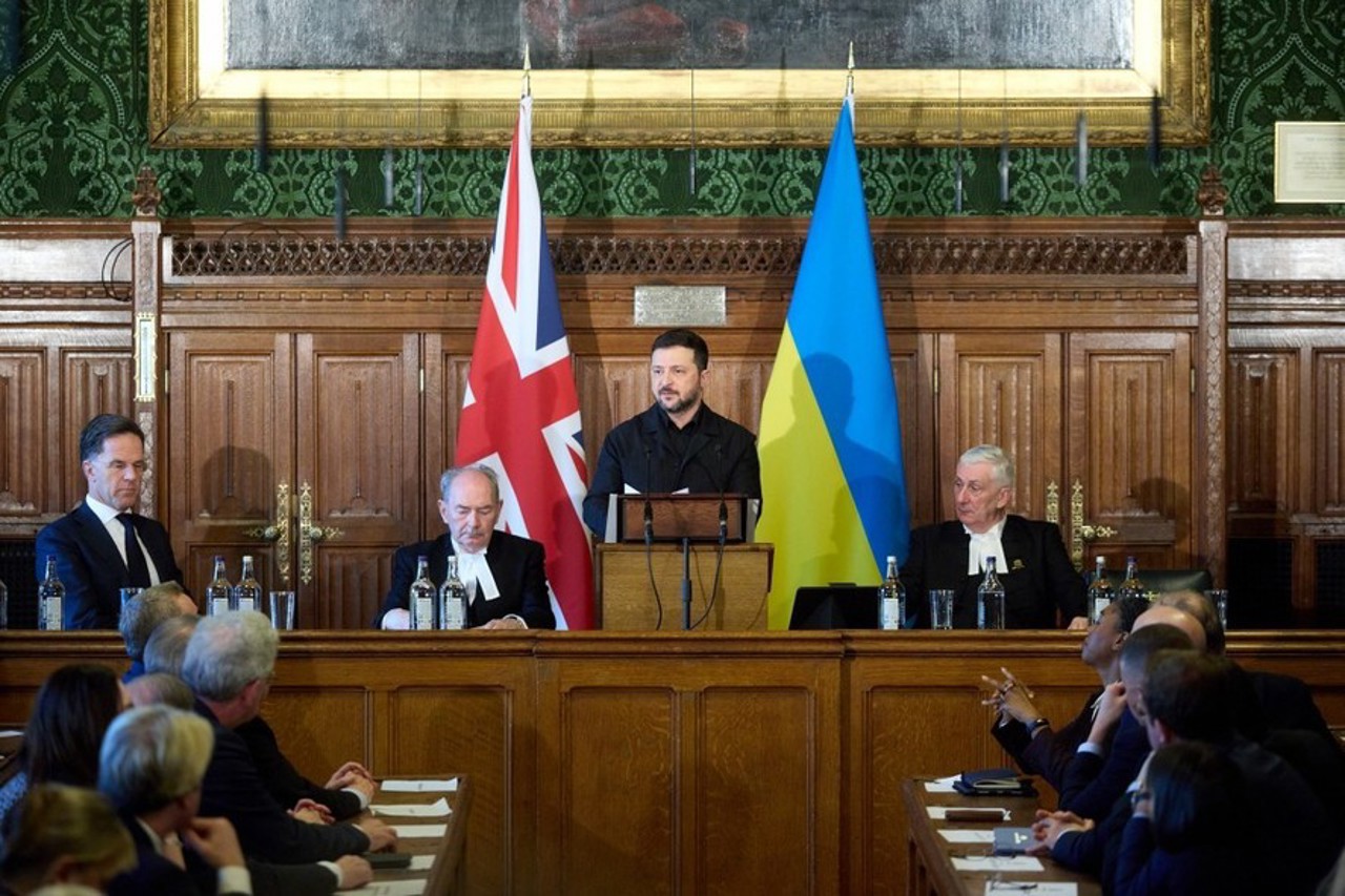 Зеленский предупредил Европу о риске атак дронов со стороны террористов и преступных групп