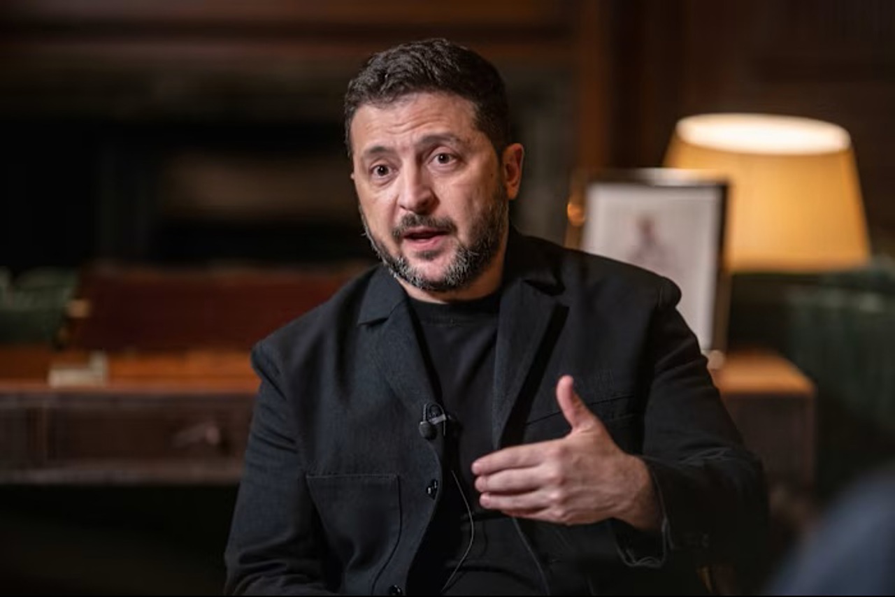 Ucraina va relua atacurile asupra rafinăriilor rusești: „Ajunge cu noi”. Zelenski critică admirația lui Trump pentru Putin