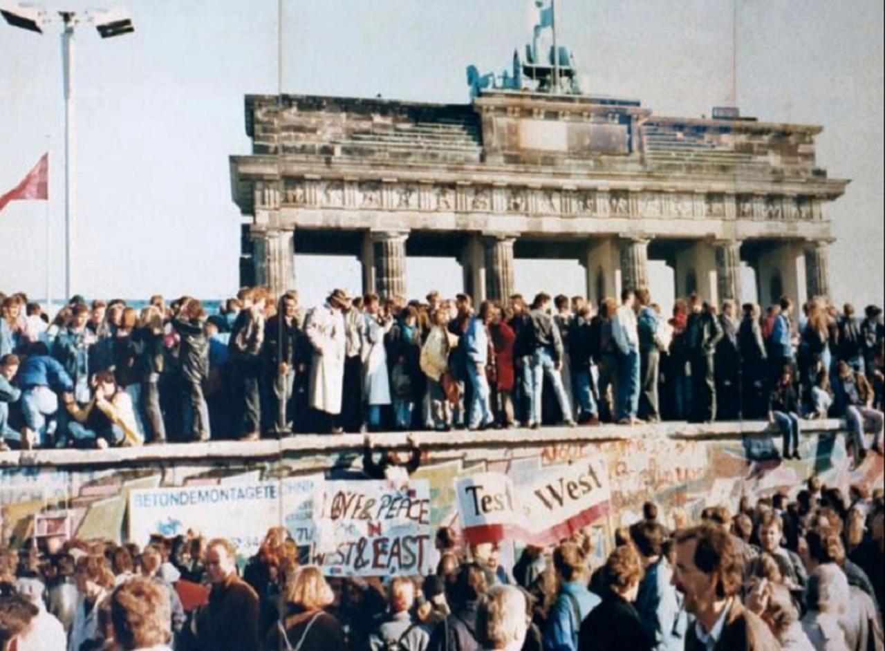 Miza alegerilor regionale din Germania: Cum încearcă extrema dreaptă să profite de nostalgia comunistă
