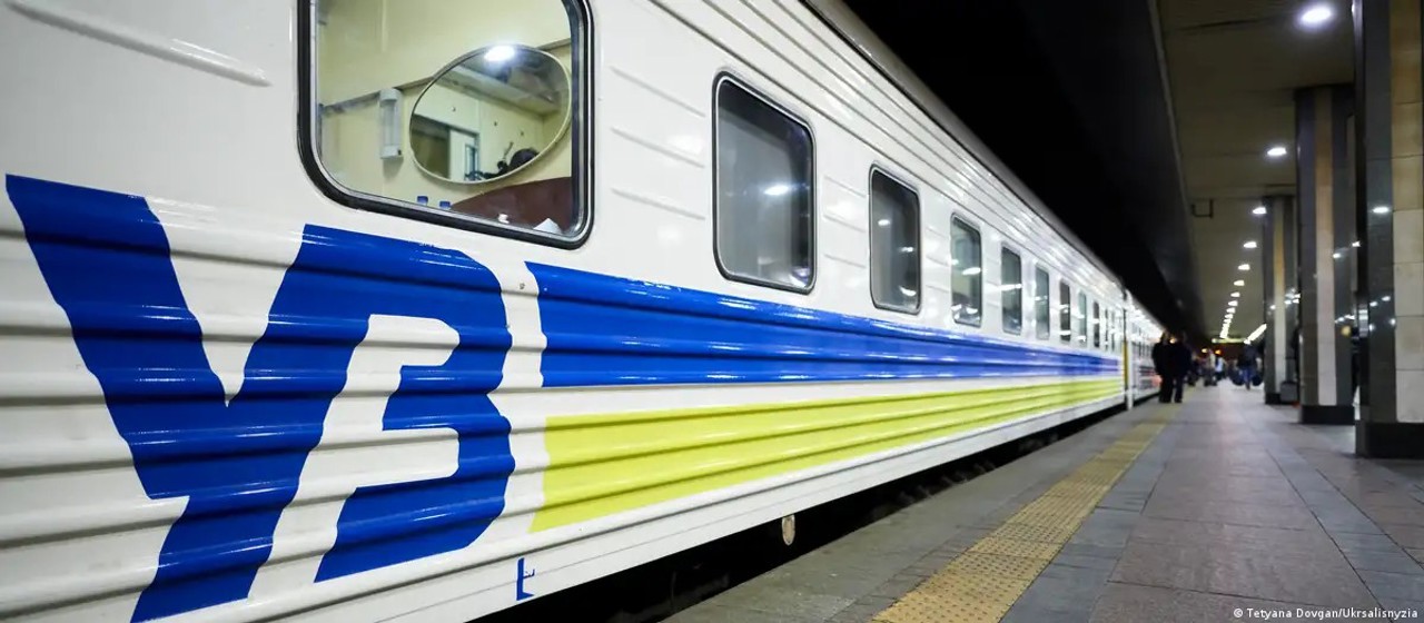 Ukrainian railway worker killed during emergency drone evacuation in Odessa
