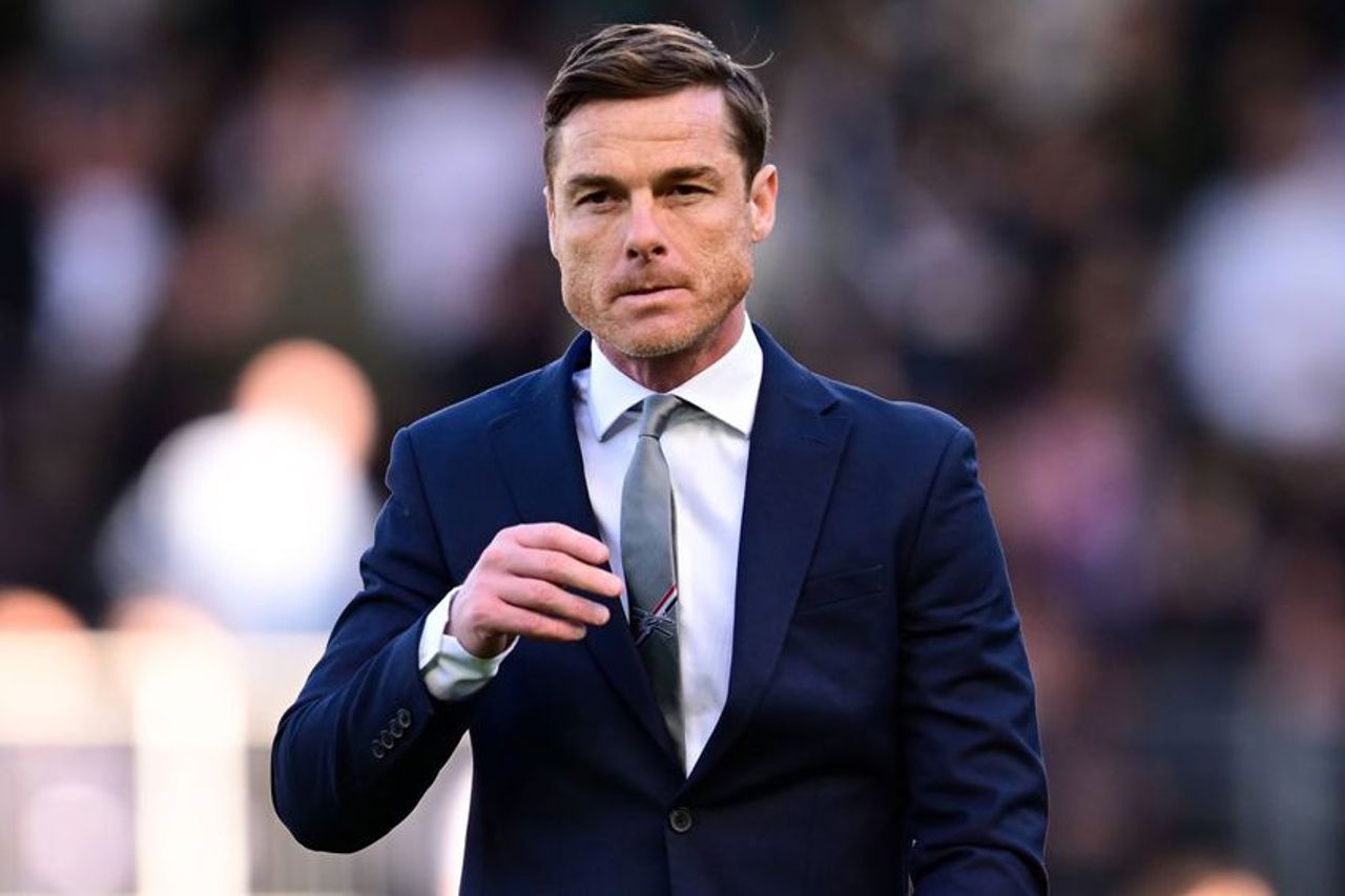 Scott Parker a plecat de la FC Burnley 