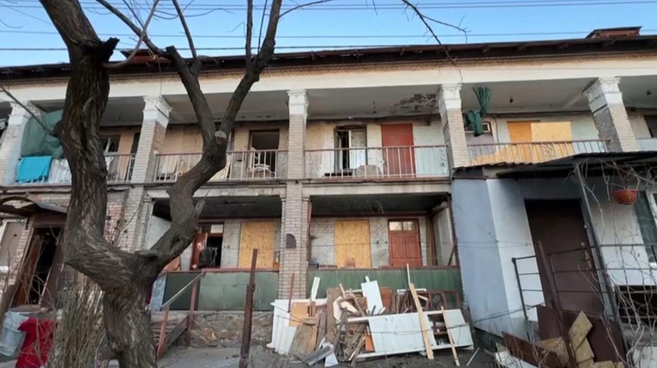 Drone și bombe ghidate asupra Ucrainei: Civili uciși și zeci de răniți în Zaporojie și Sumî