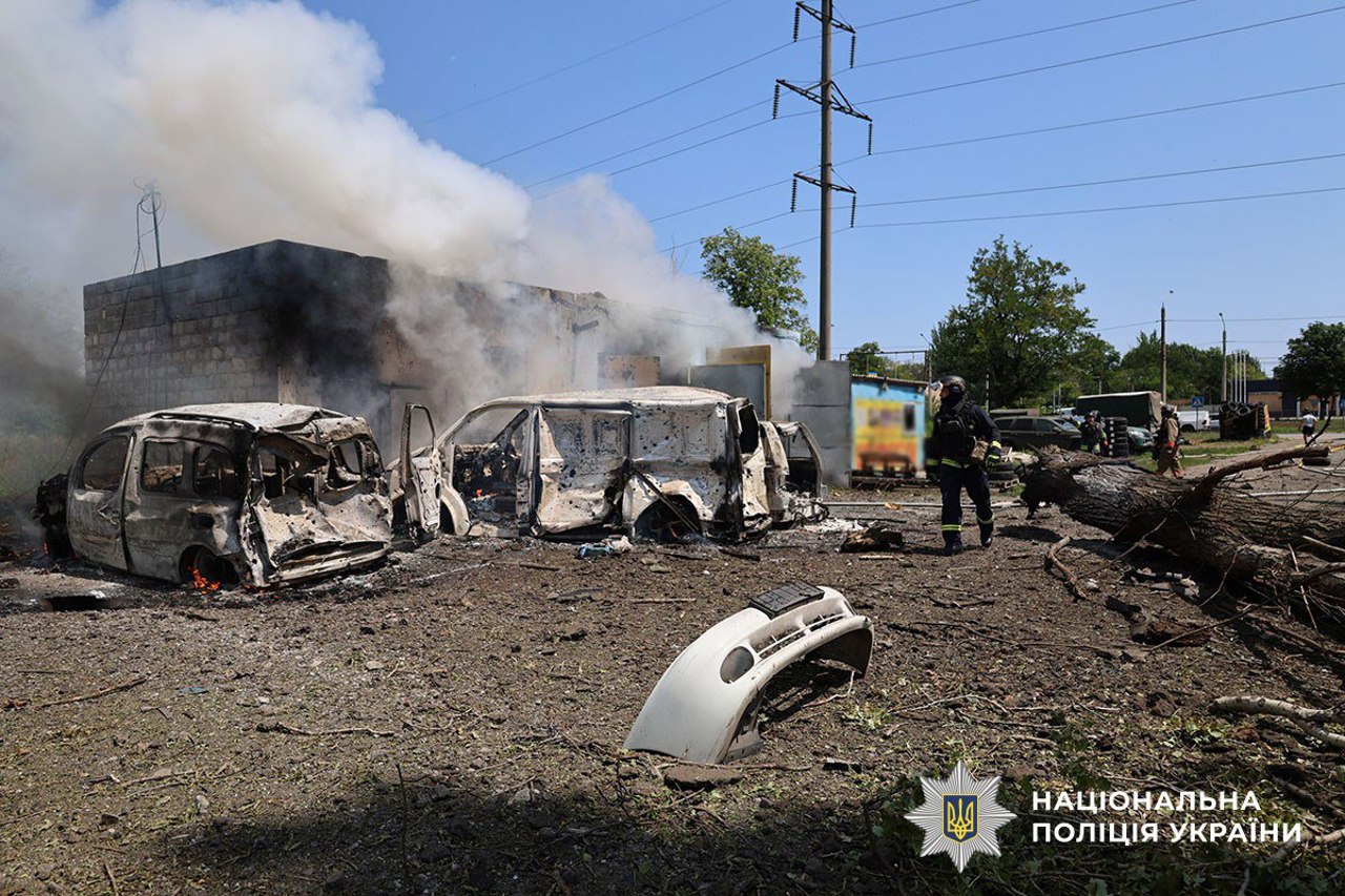 Российская атака на Херсон и Донецкую область: есть погибший и пострадавшие, повреждены жилые дома